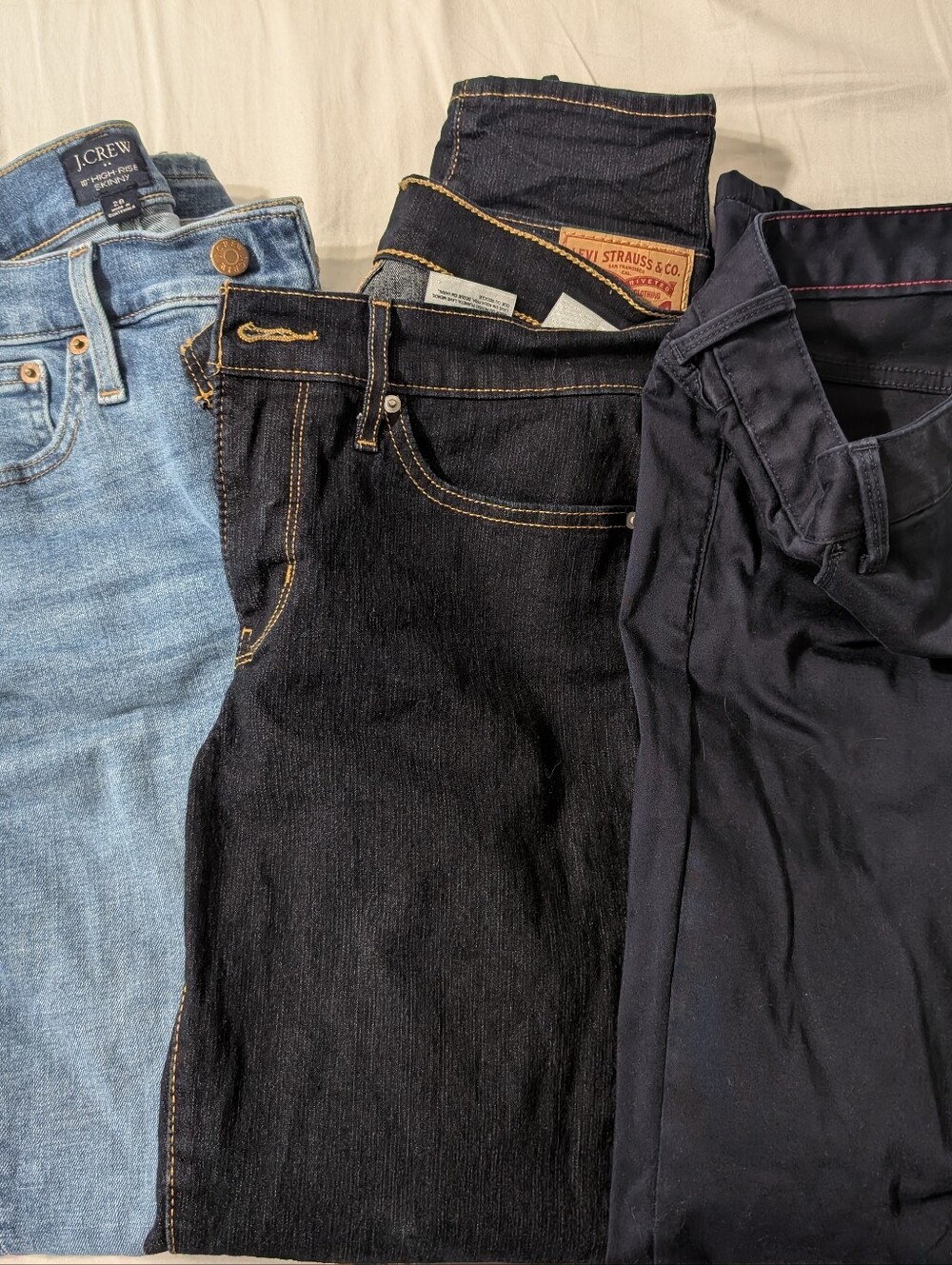 Bundle Of 3 Classic Women’s Skinny Jeans, JCrew, Banana Republic, Levi's